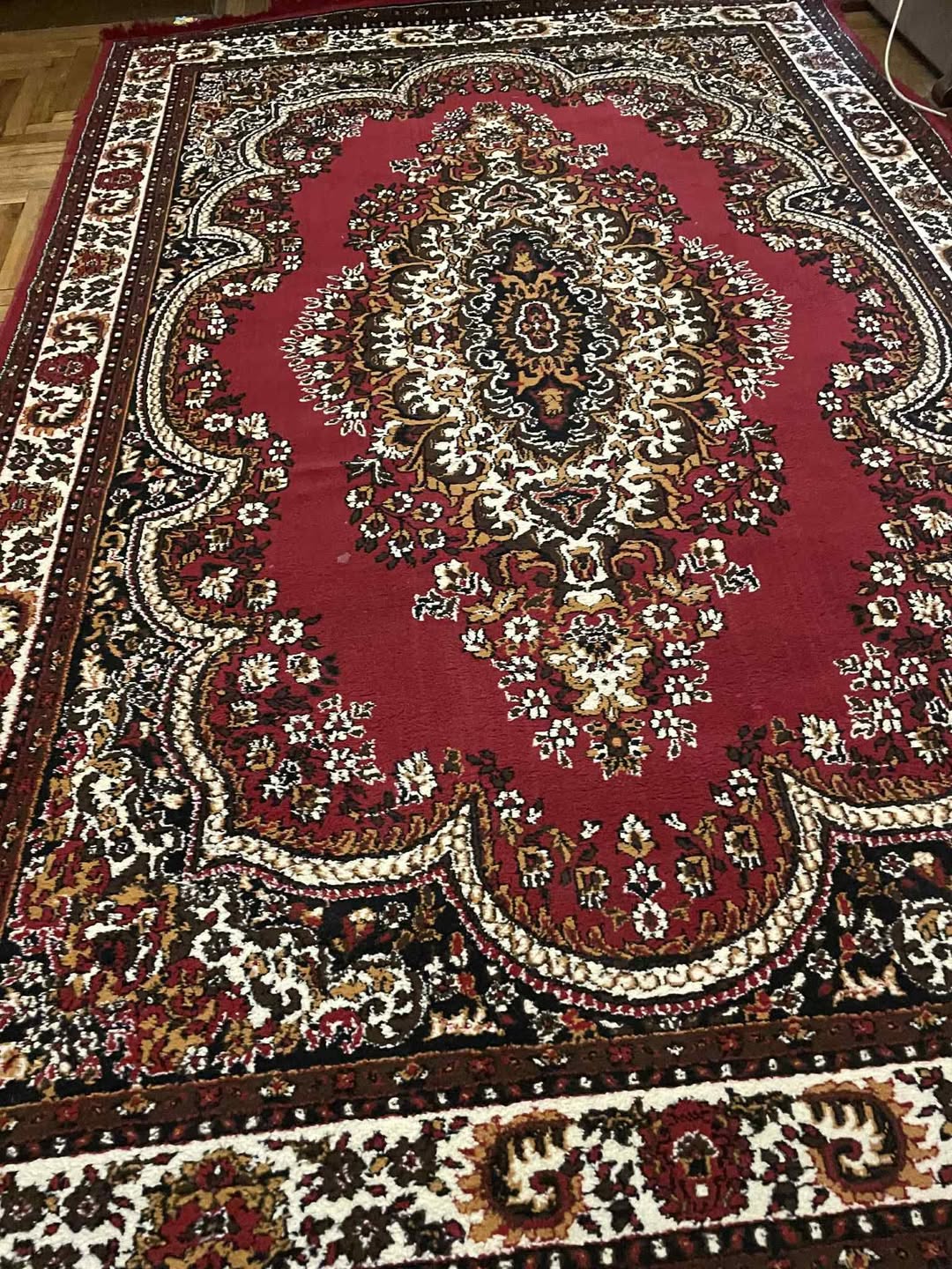 Satılır yeni xalça 2×3 ölçüsü. — 30,000֏