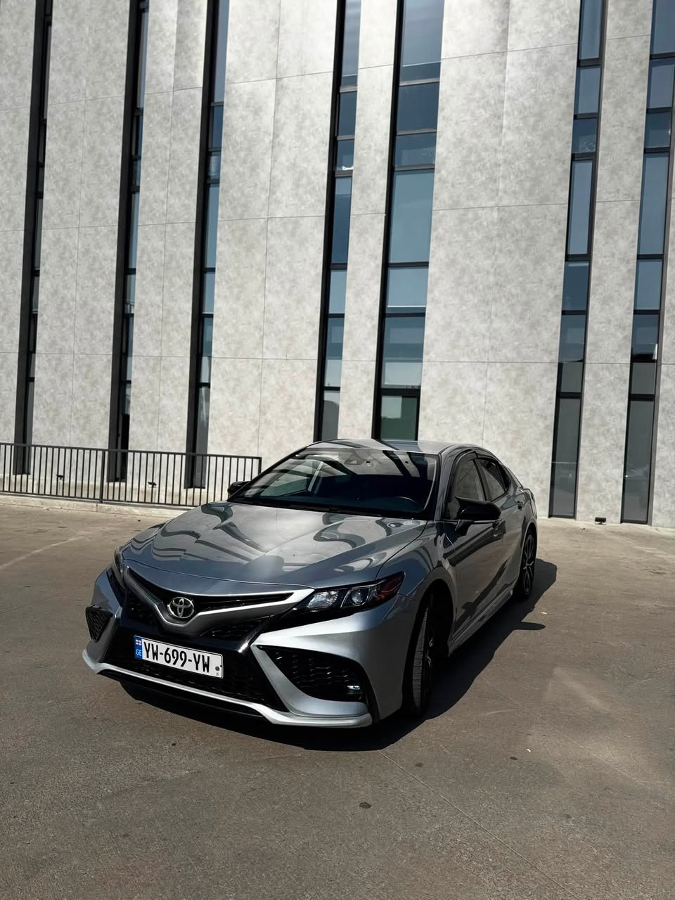 იყიდება 2023 hybrid 26000 Miles Tel