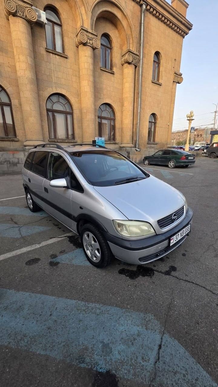 Opel Zafira 1999