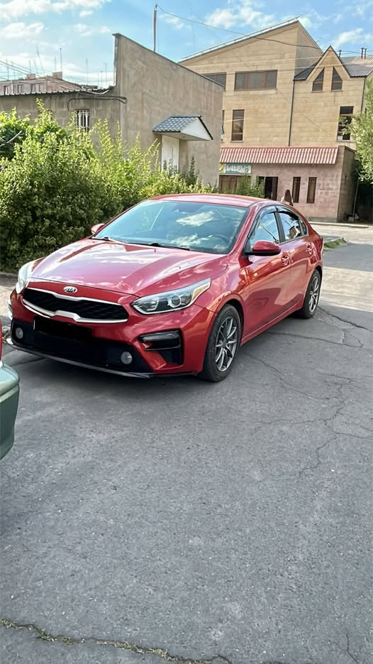 Kia 2019, 87000 km, exchange