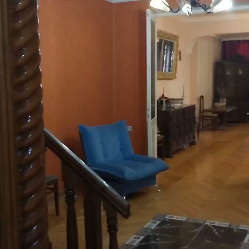 Satılır 6-otaqlı mənzil, Tbilisi — $179,000