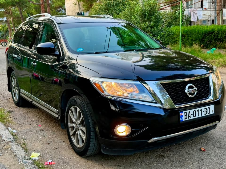Nissan Pathfinder 2014
