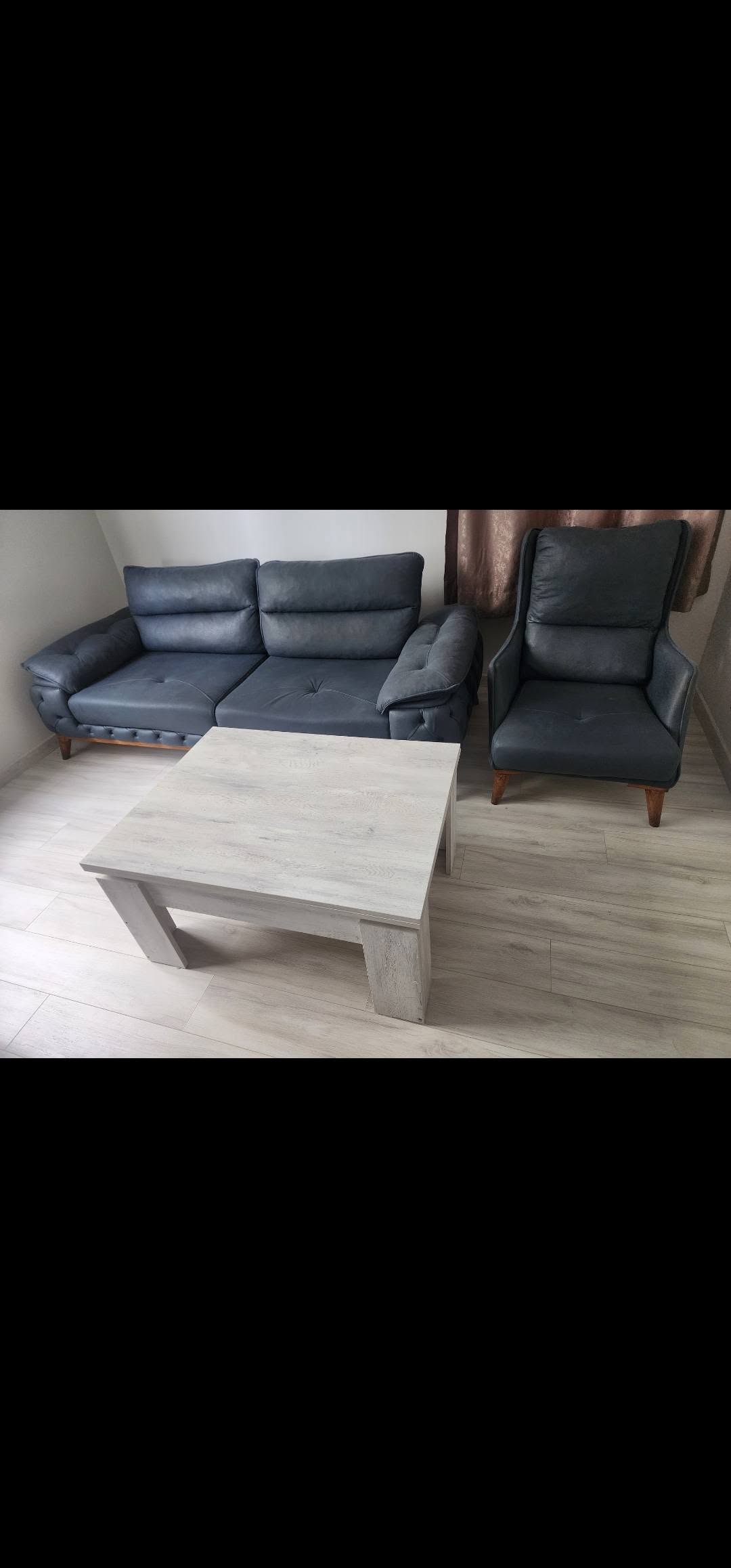 A used but good condition 2000 is for sale in Kobuleti