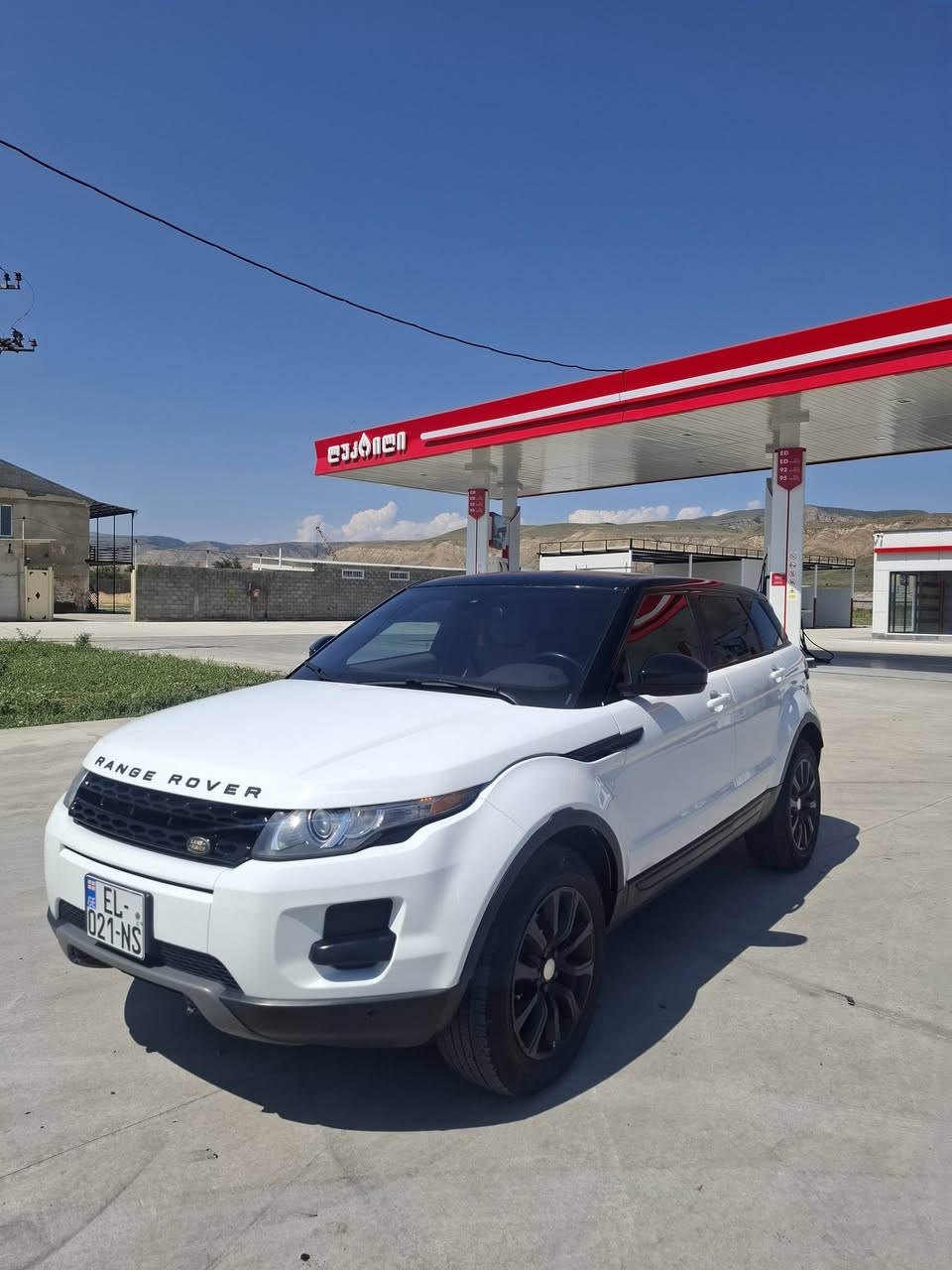 Range Rover Evoque 2014 — 9,000$