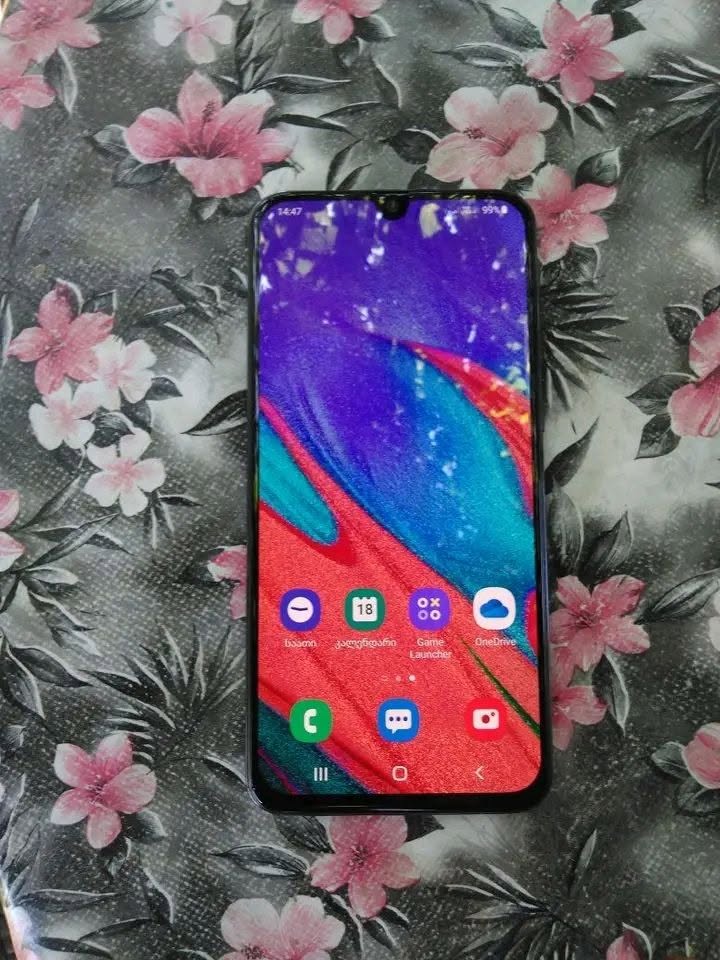 Samsung telefonu, iyi durumdadır