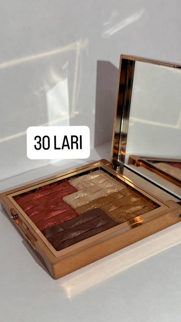 Yeni alman kosmetik paleti